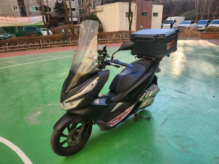 혼다 PCX125 배달 풀셋팅 급처분합니다 58,000km 150만원